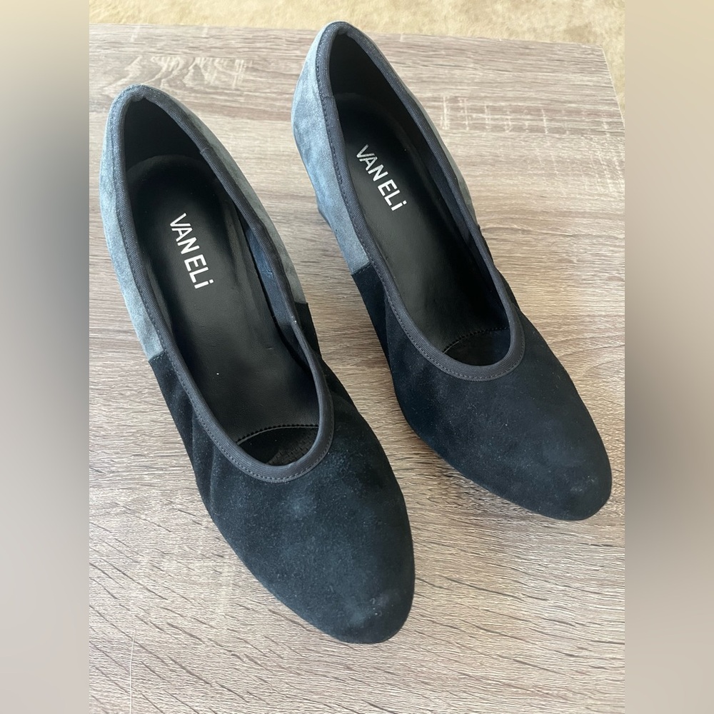 Vaneli Black and Gray Suede Heels